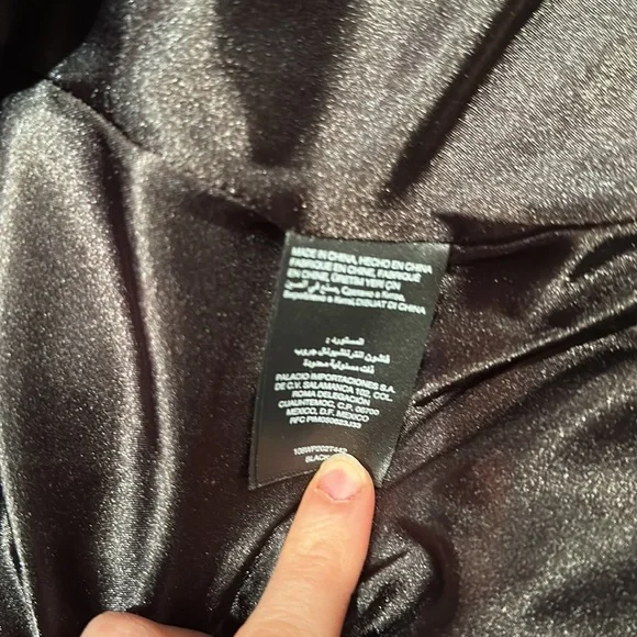 Bebe Women’s belted hooded faux fur puffer jacket - black Small - Picture 5 of 8